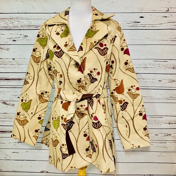 3 Sisters Jackets & Blazers - {3 SISTERS} Floral Textured Belted Coat